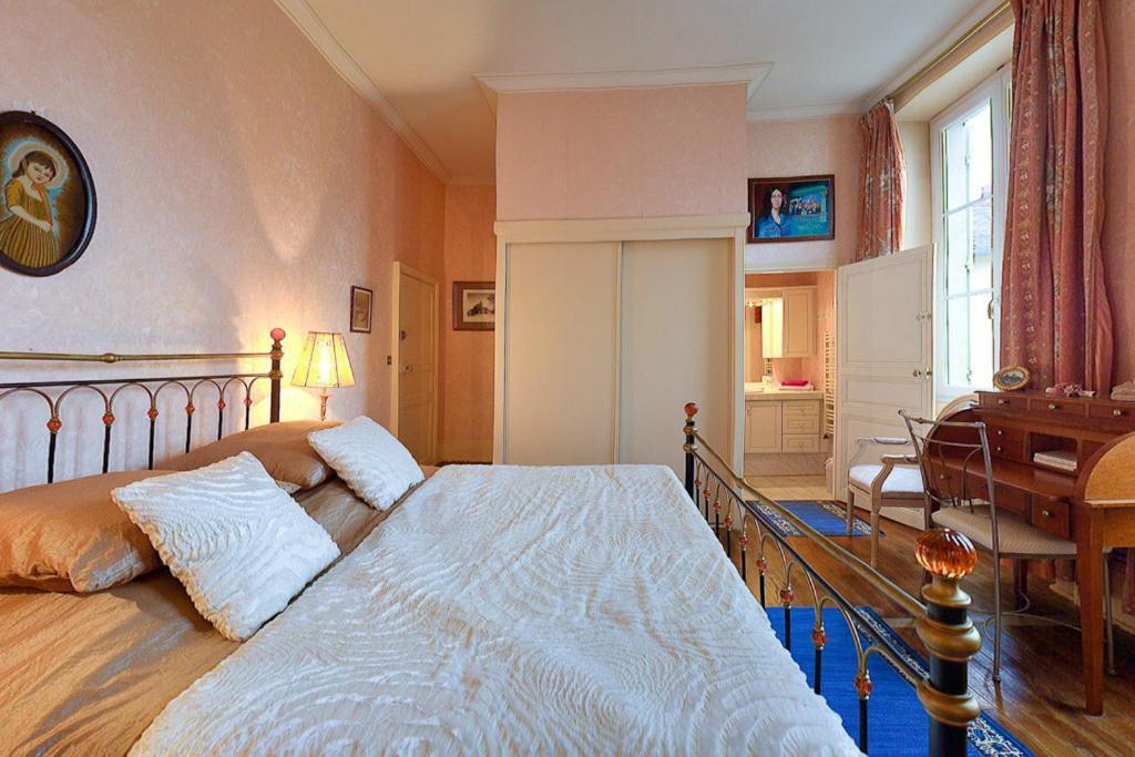 Double Room,943393339:JPEG