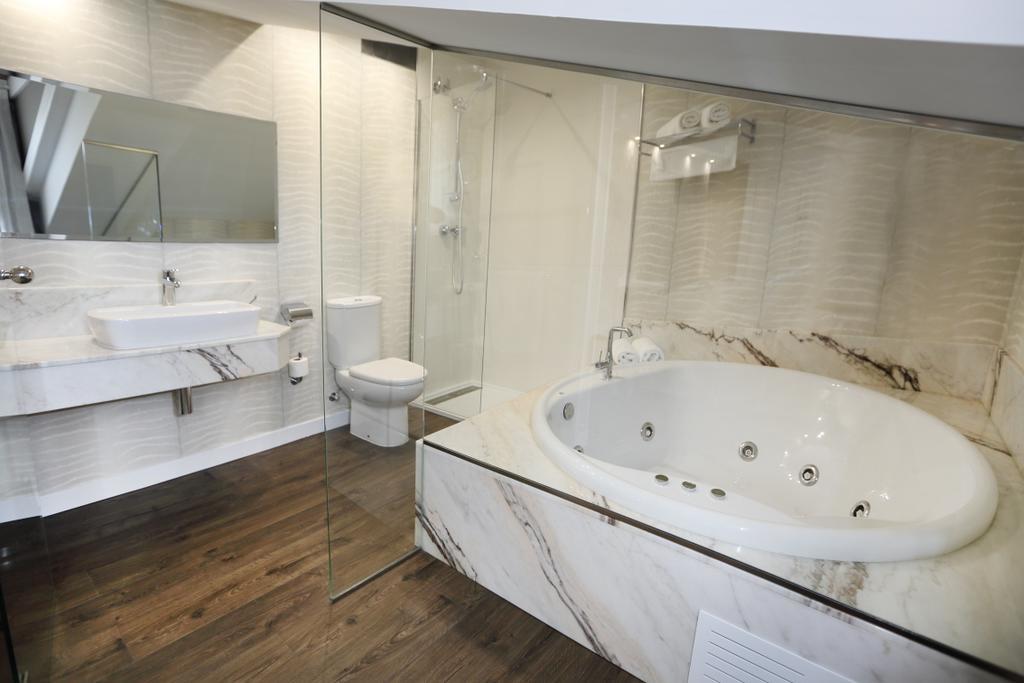 Suite con bañera de hidromasaje