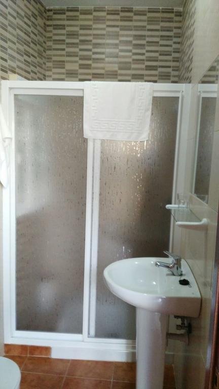 Basic Triple Room