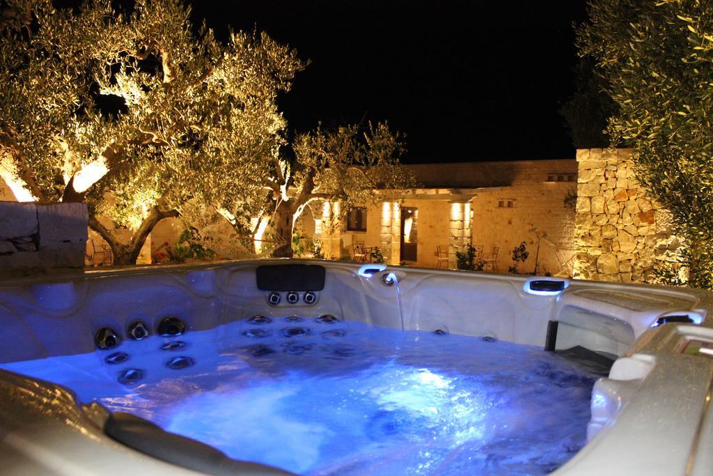 Chambre Double avec Baignoire Spa