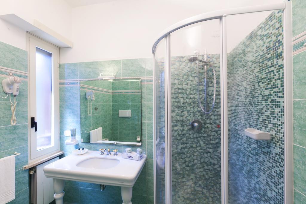 Suite with Sea View,1680579522:JPEG