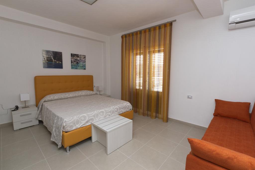 Double Room Sea View First Floor