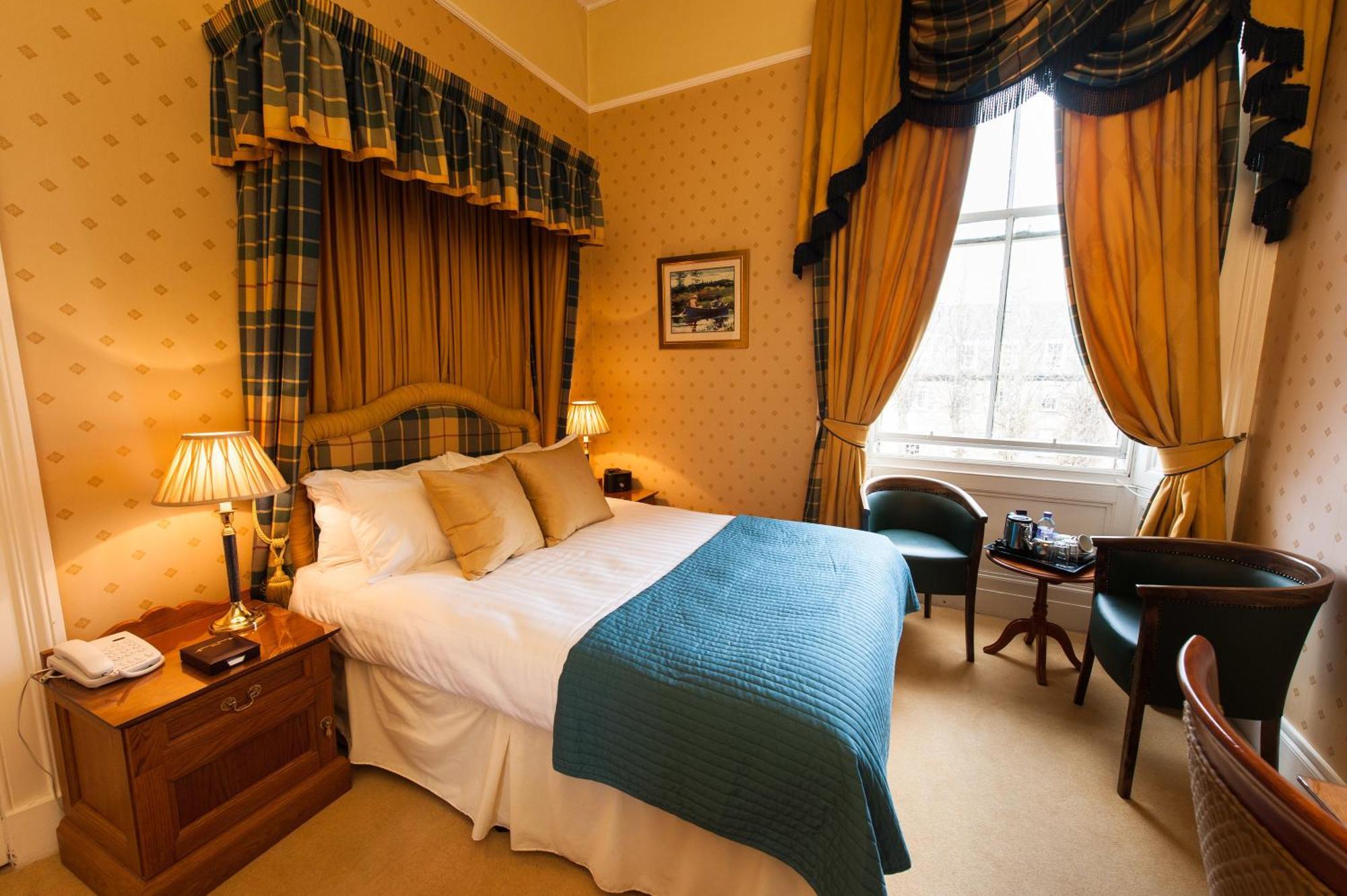 Classic Double or Twin Room