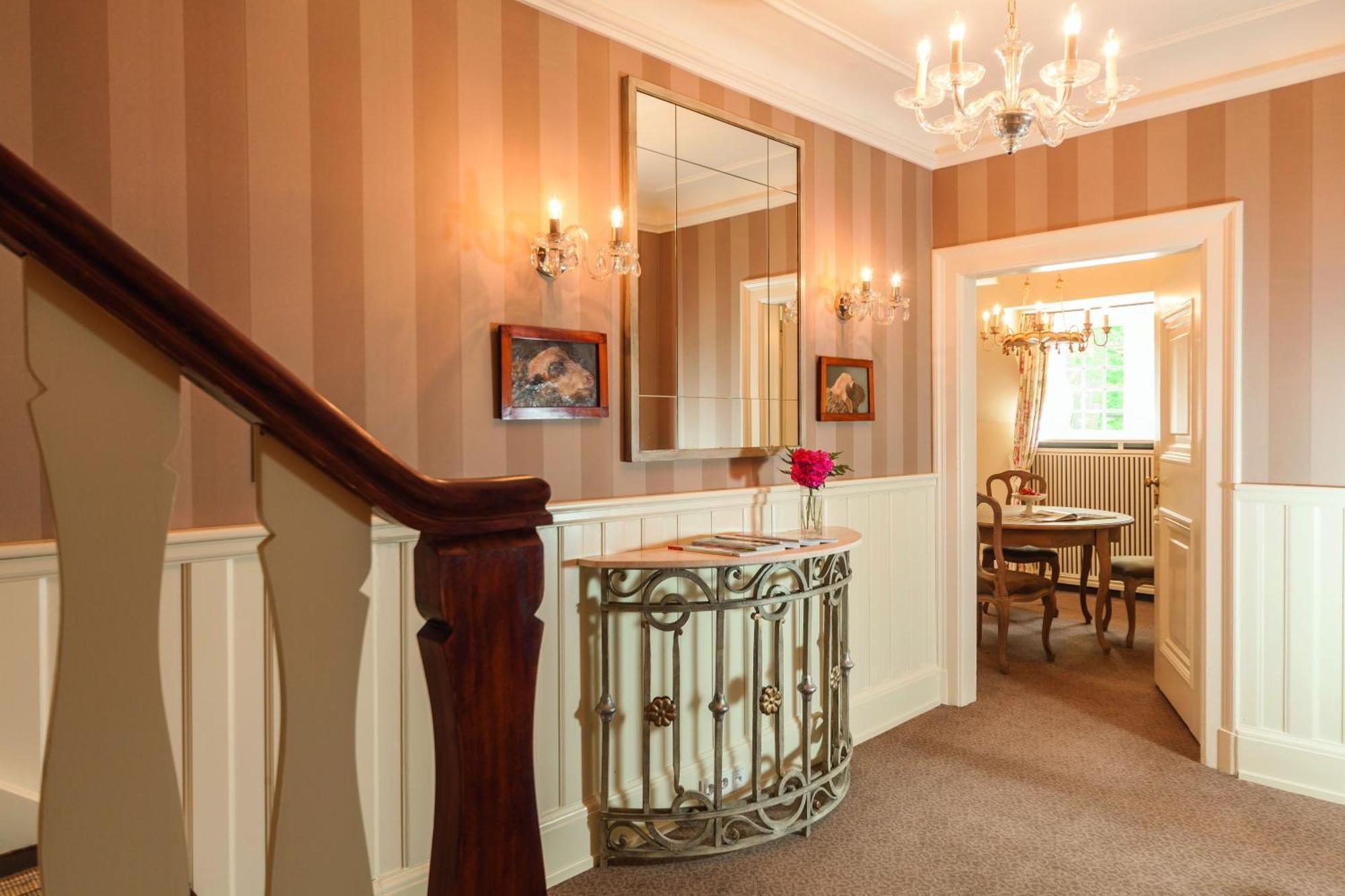 Castle Grand Suite,1012380436:JPEG