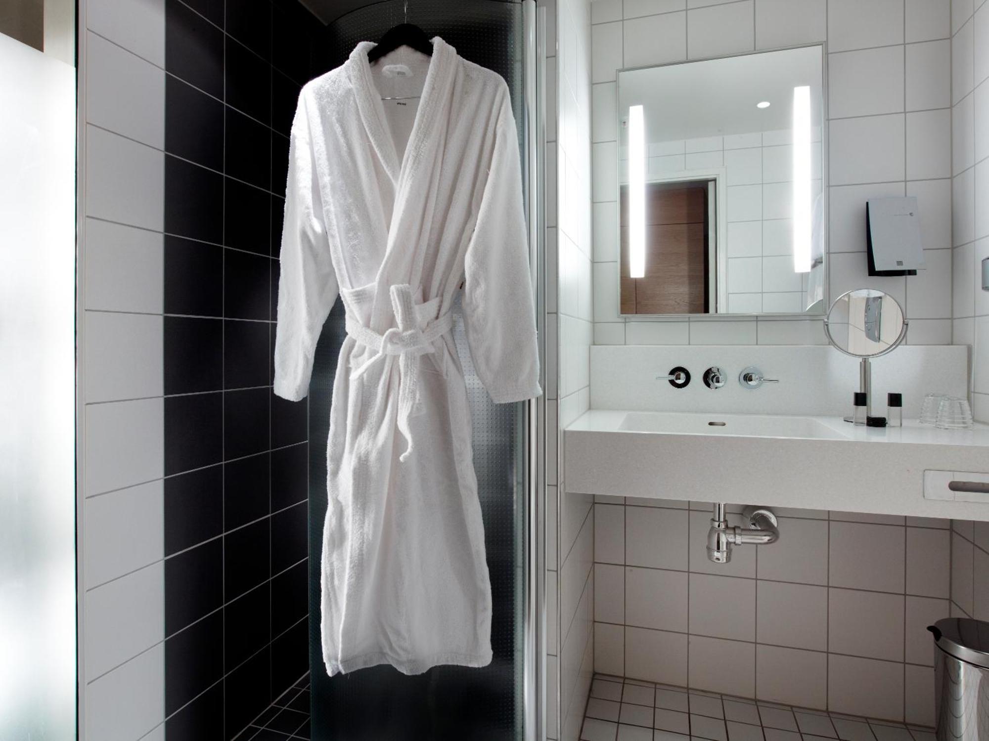 Twin Room Sky View Gothia Towers