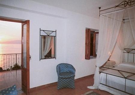 Double Room,995415523:JPEG