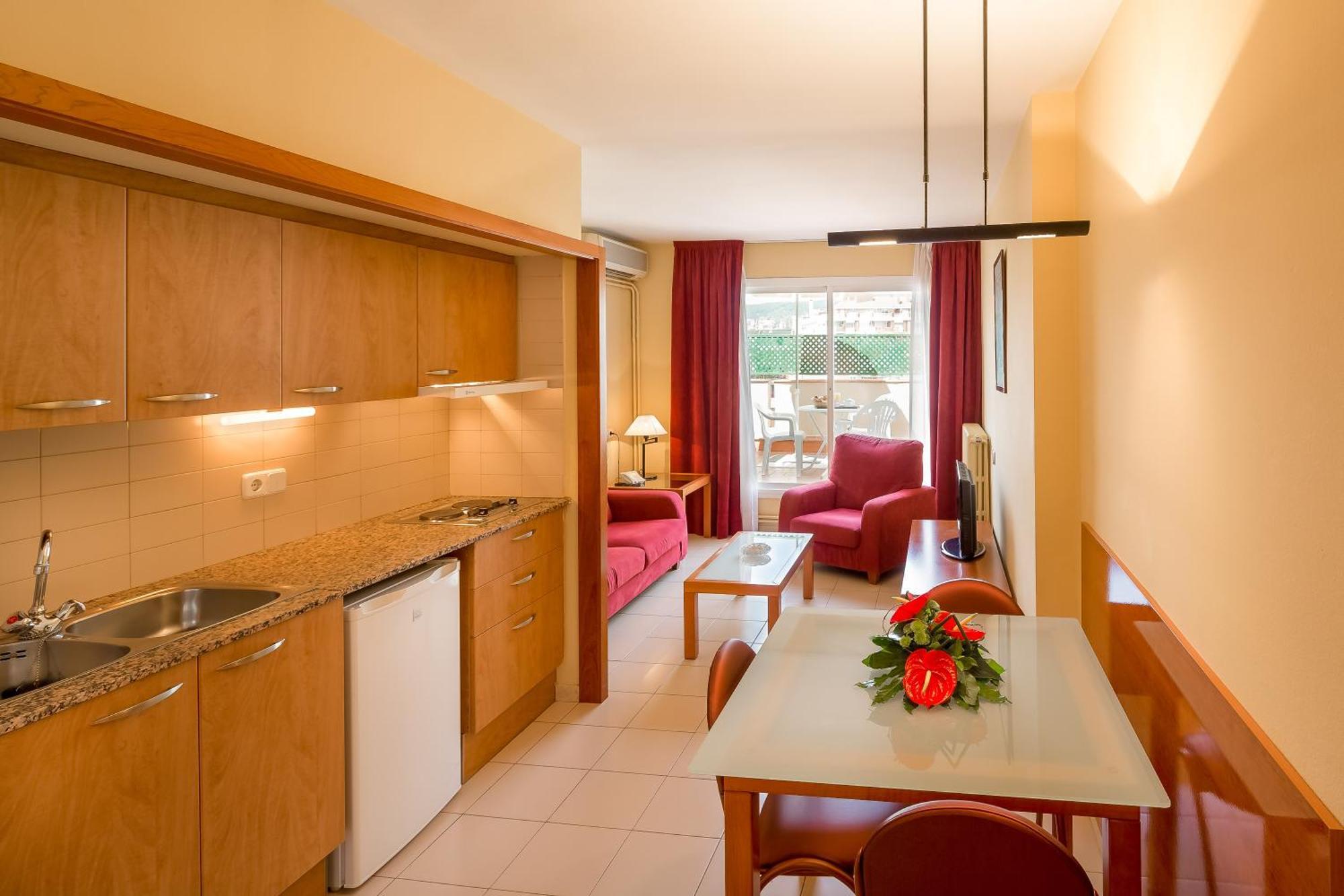 One-Bedroom Apartment Terrace