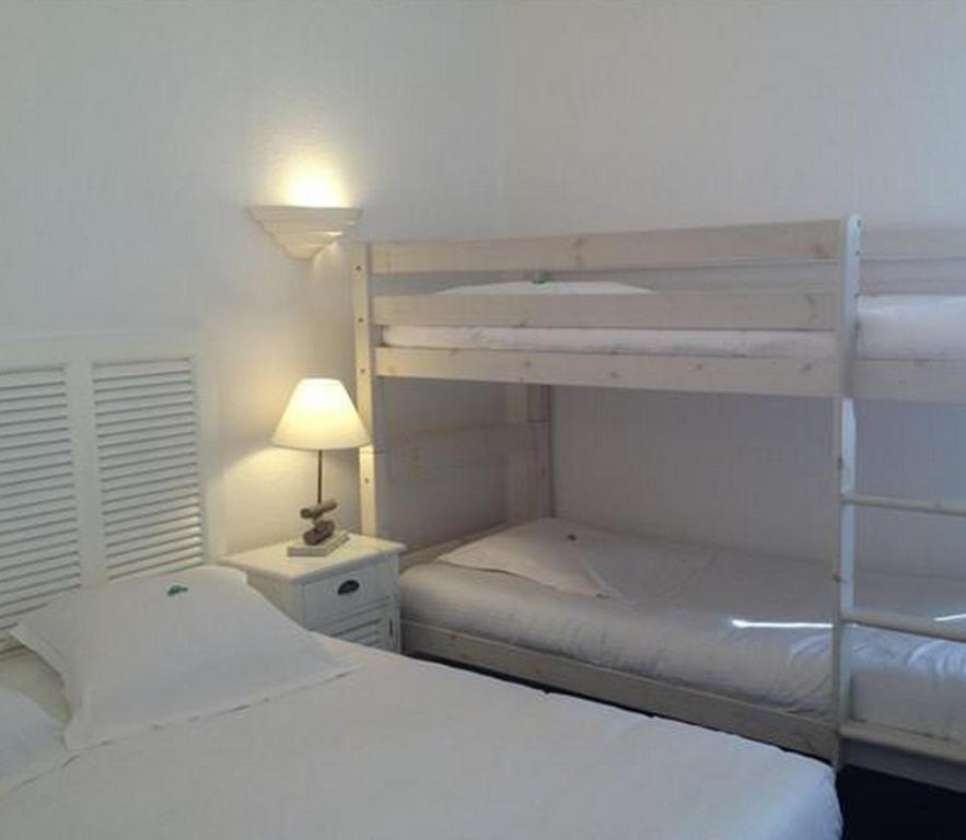 Quadruple Room (2 Adults + 2 Children),1583655942:JPEG