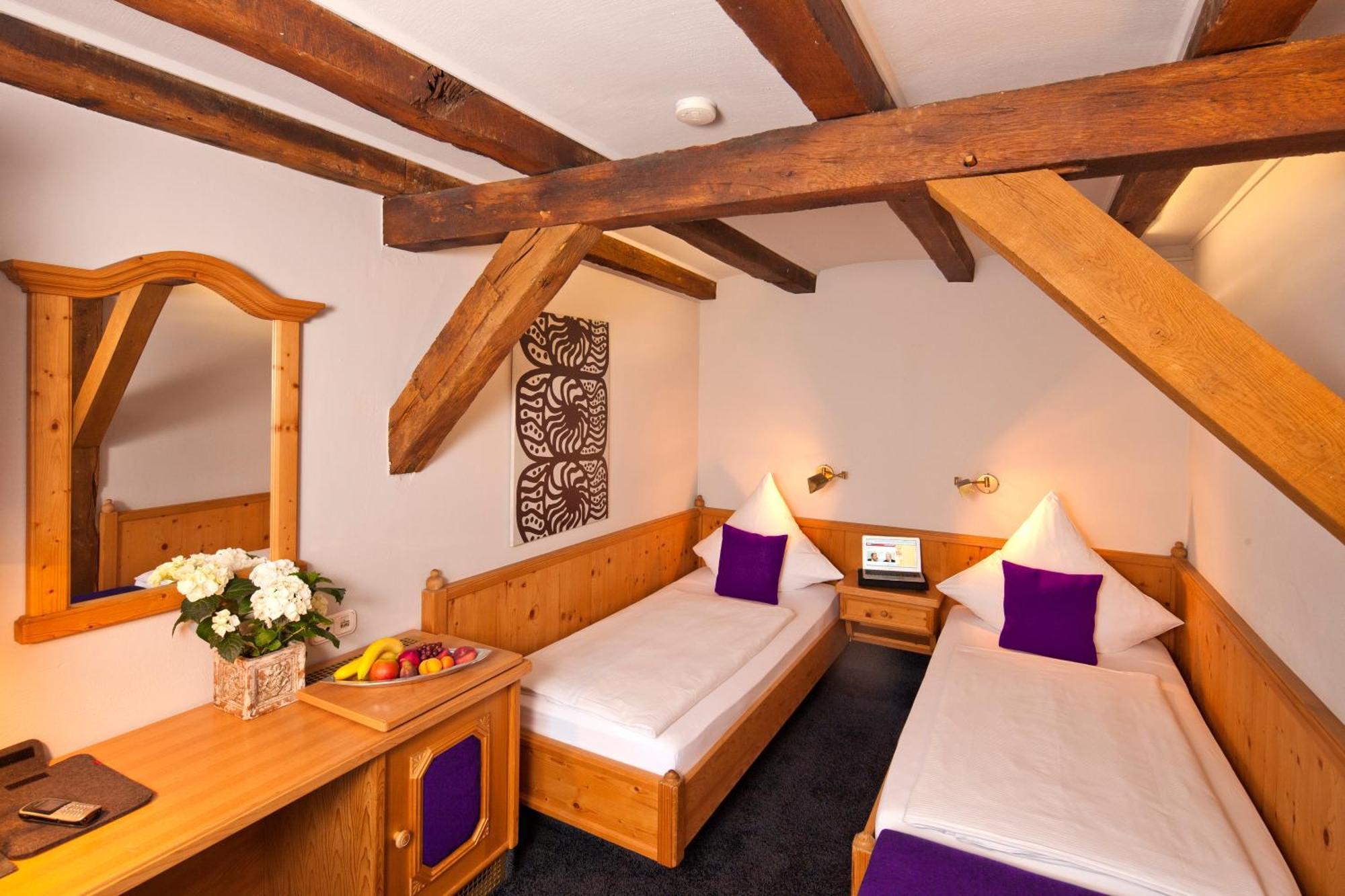 Zweibettzimmer
