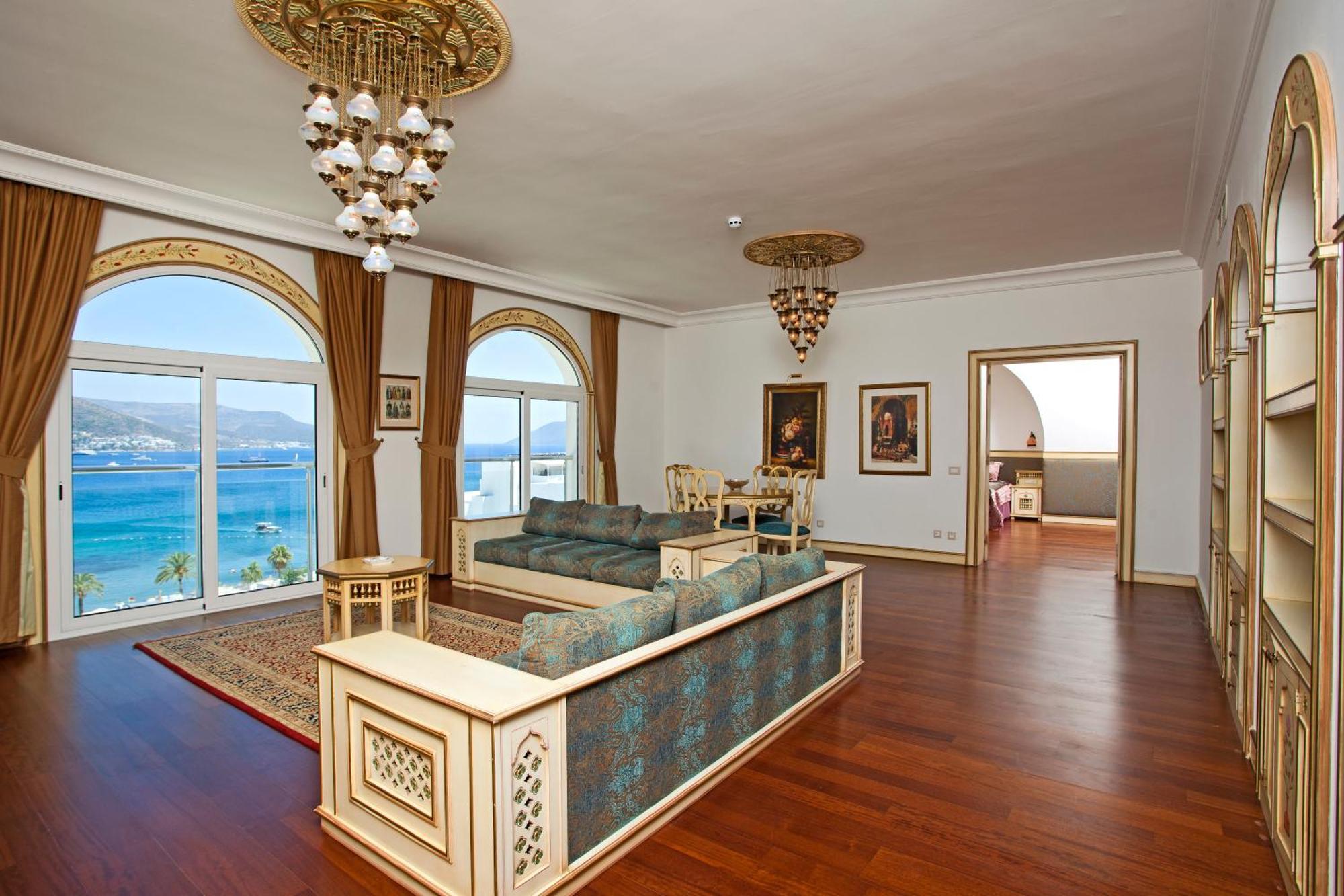 Suite Lit King-Size - Vue sur Mer