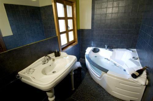 Superior Double Room Hydromassage Bath,448448028:JPEG