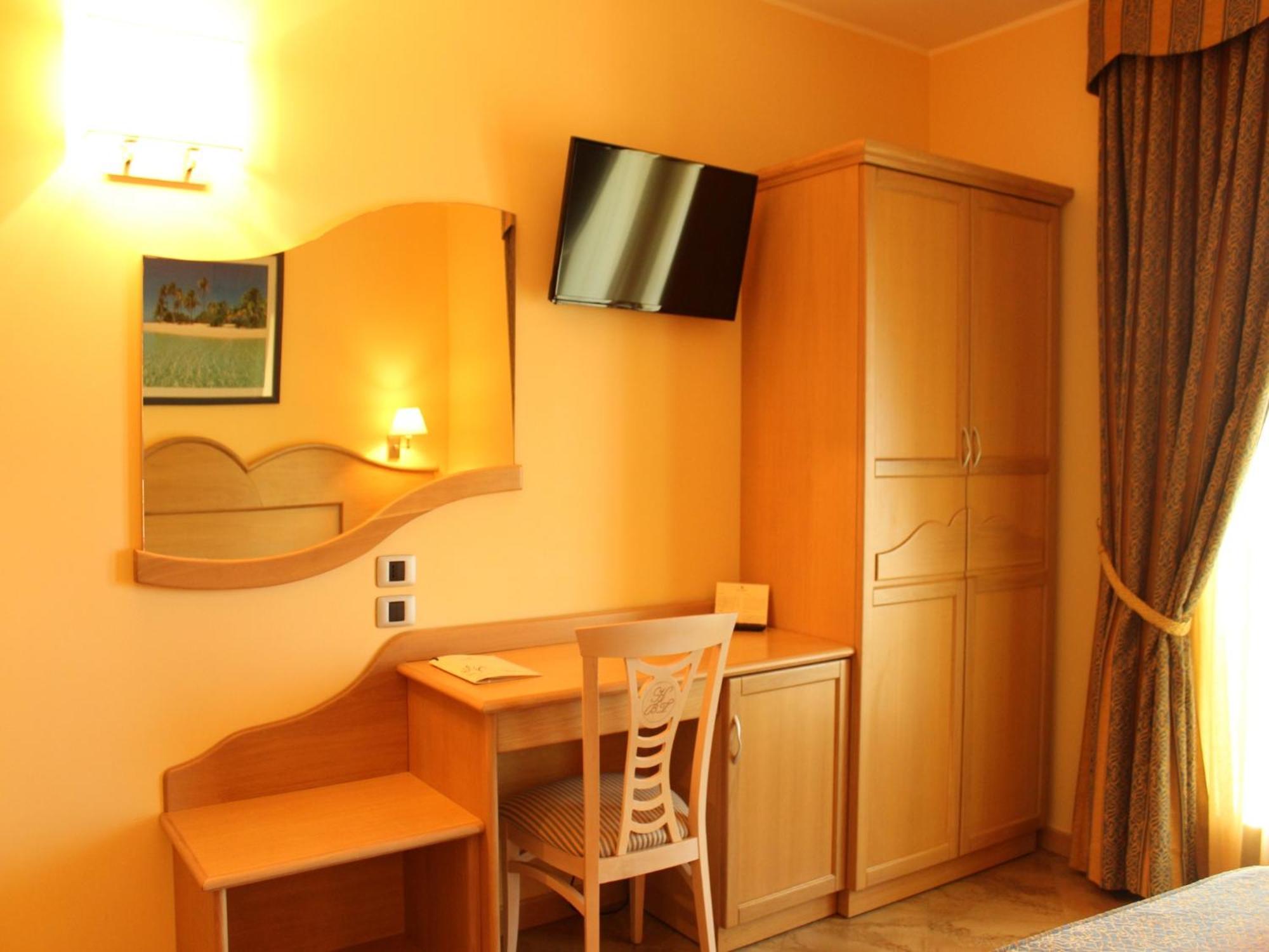 Deluxe Double Room Sea View
