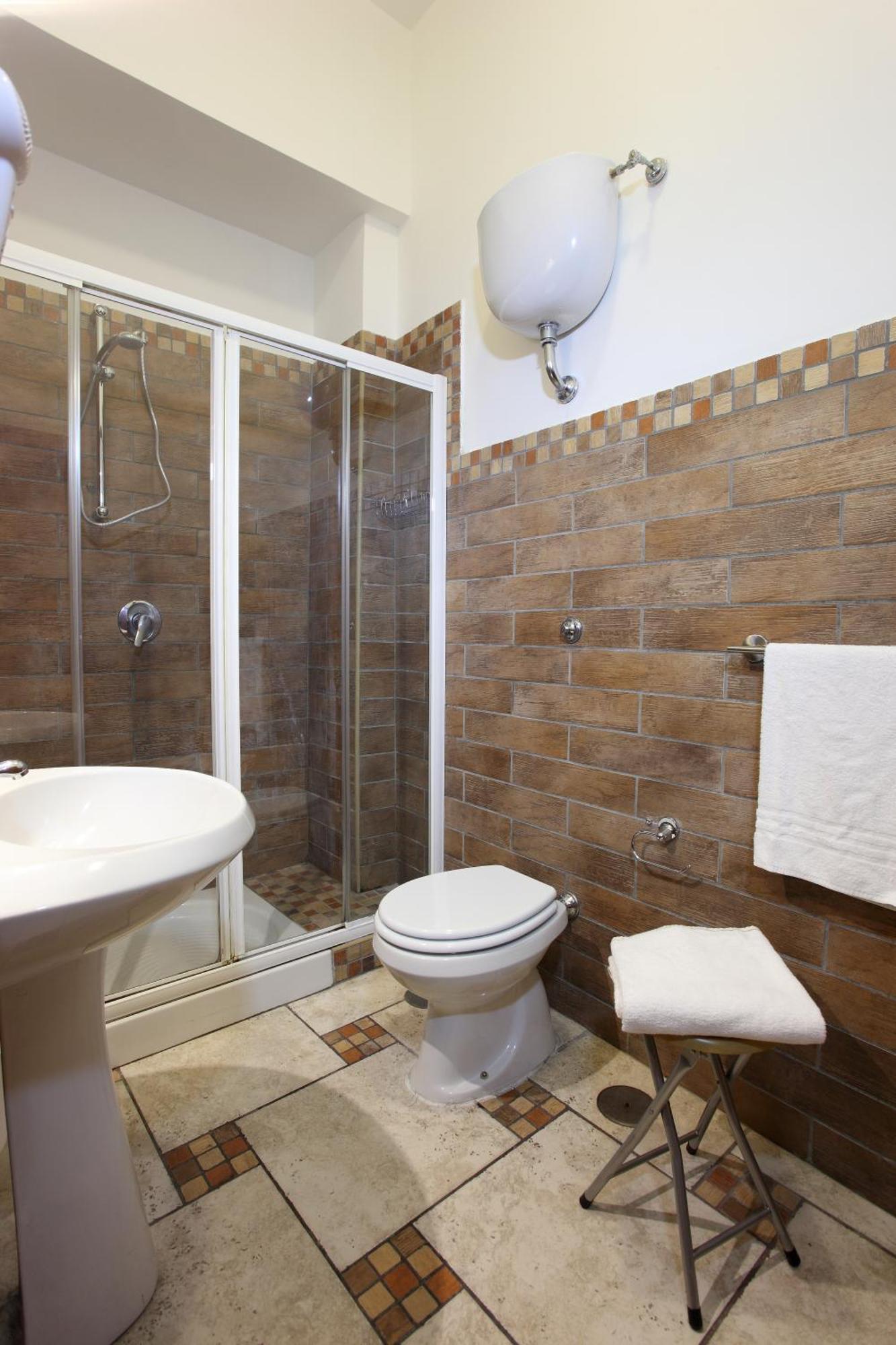 Economy Double or Twin Room