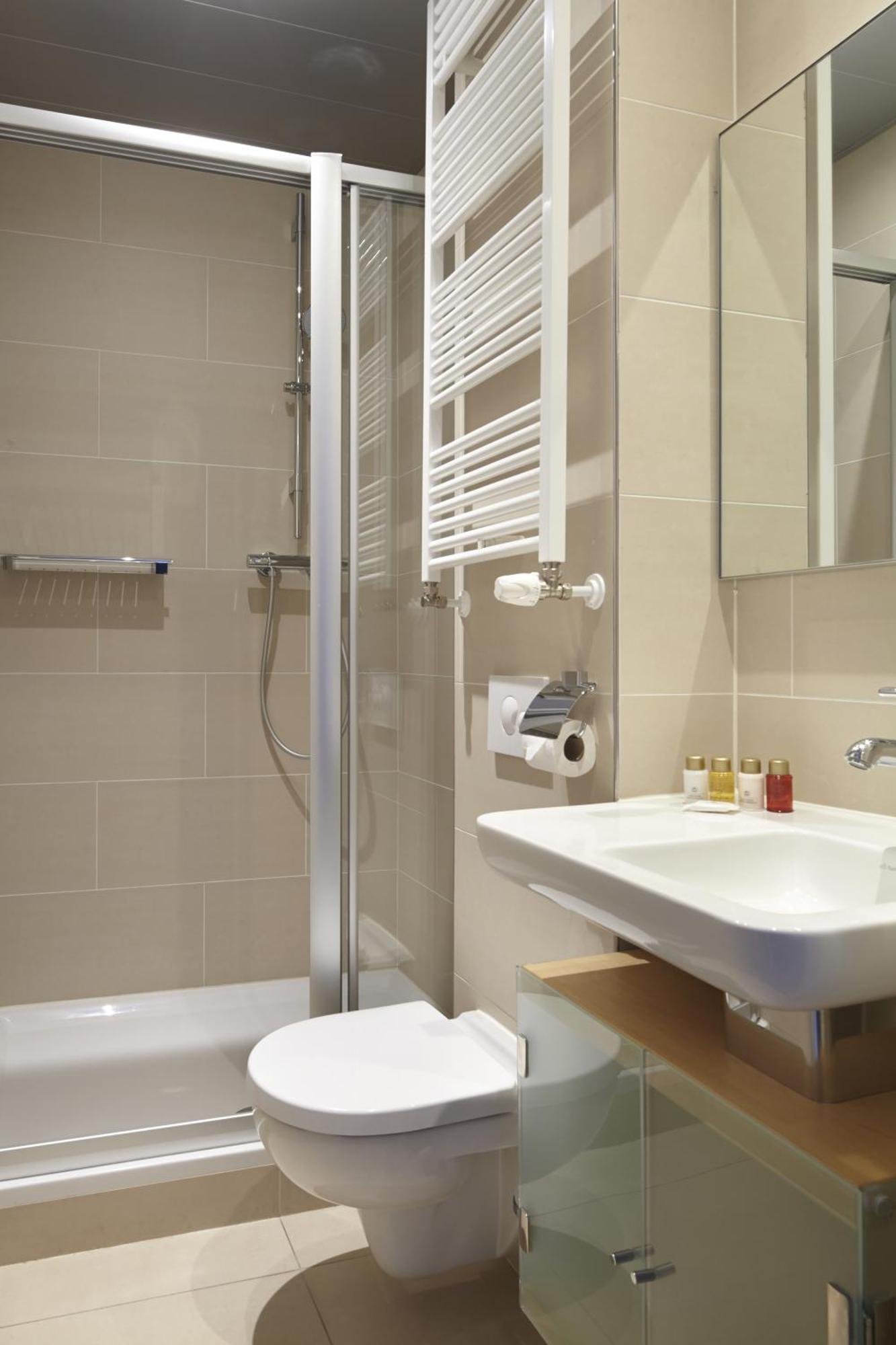 Small Double Room Canal View