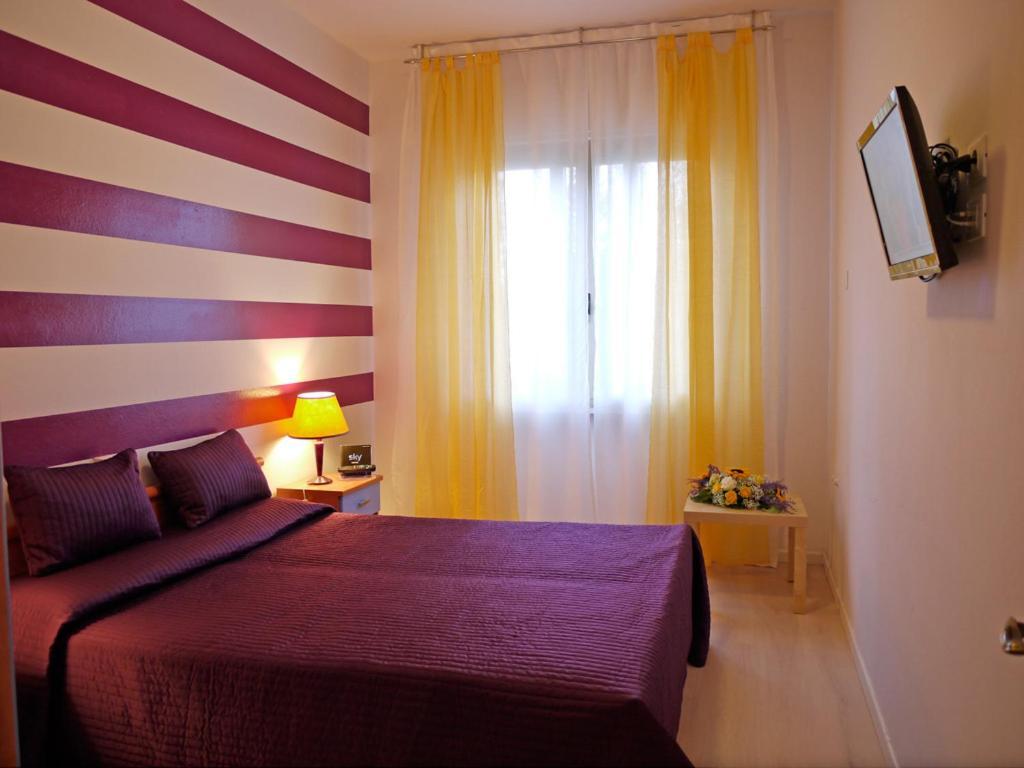 One-Bedroom Apartment - Separate Building,379917808:JPEG