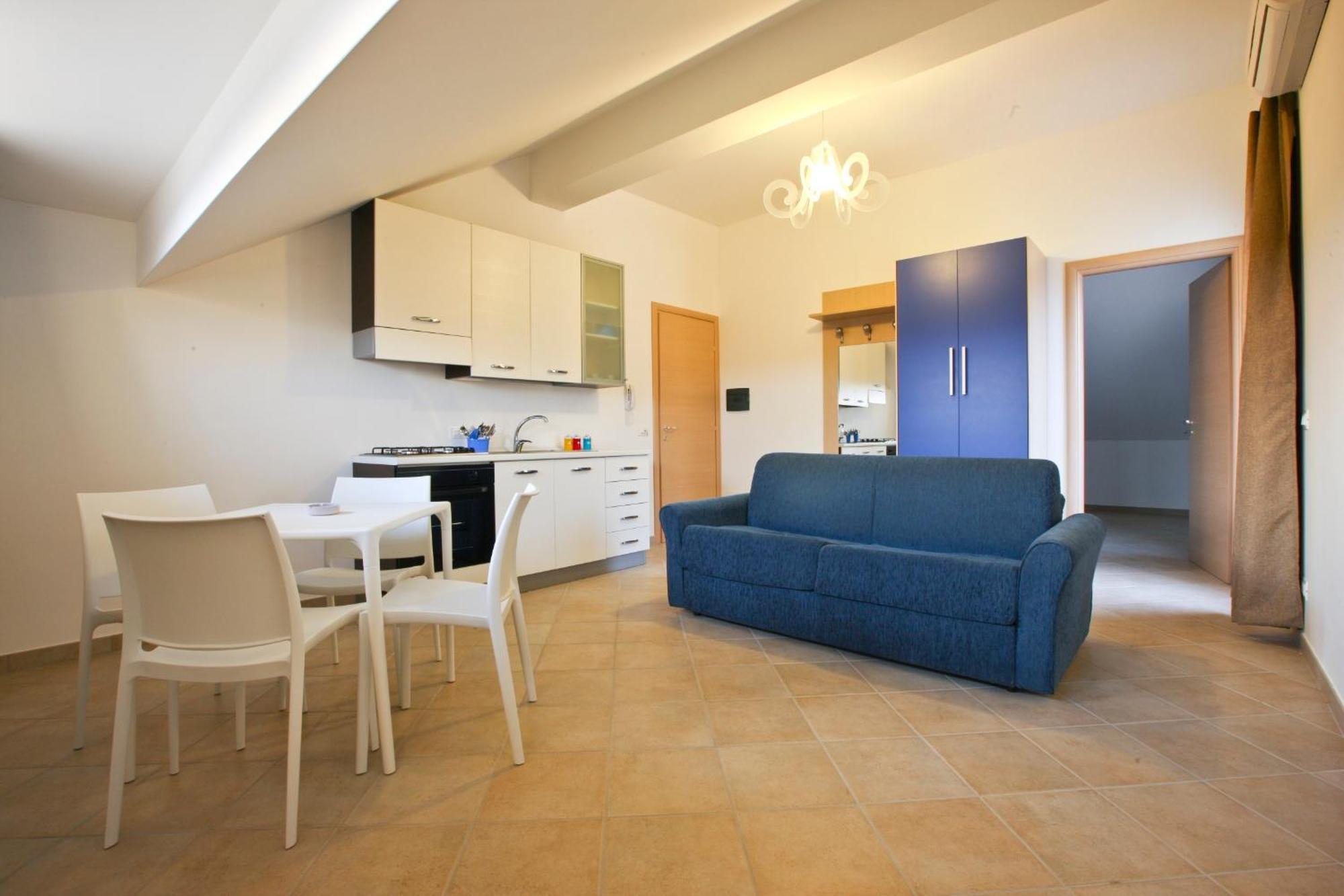 One-Bedroom Apartment