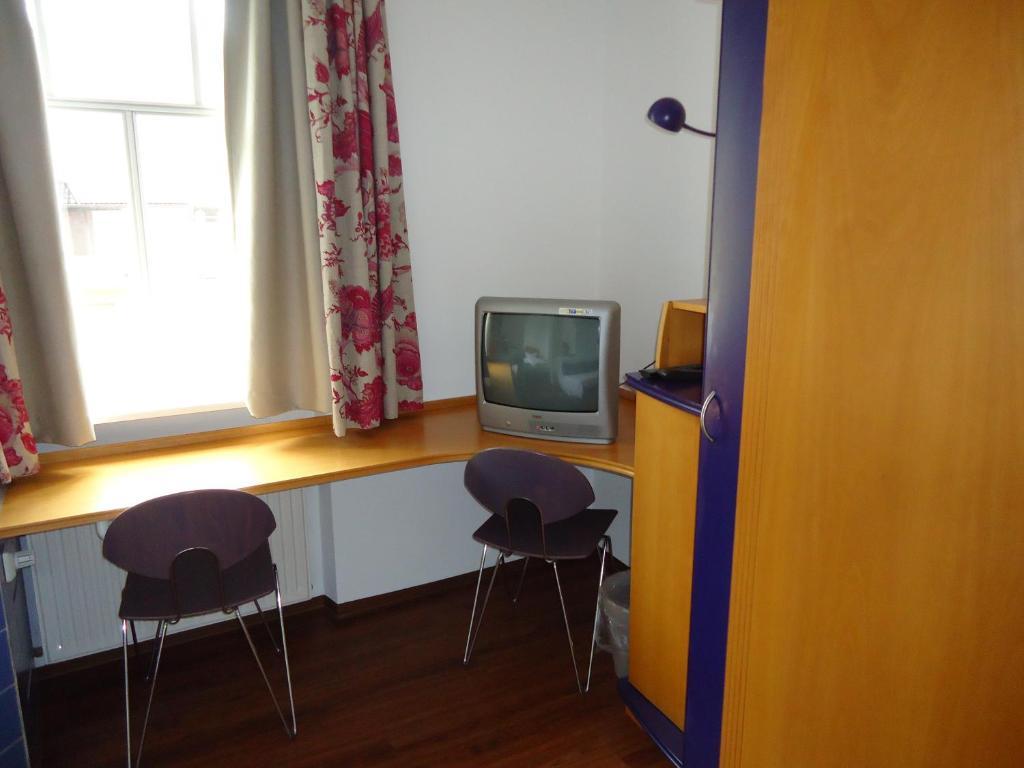Basic Double Room External Bathroom
