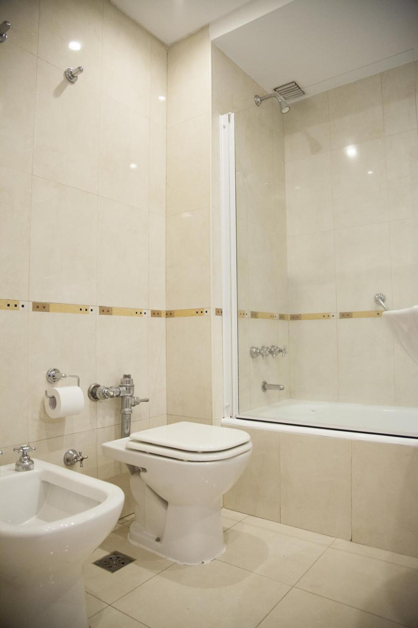 Quarto Triplo Standard