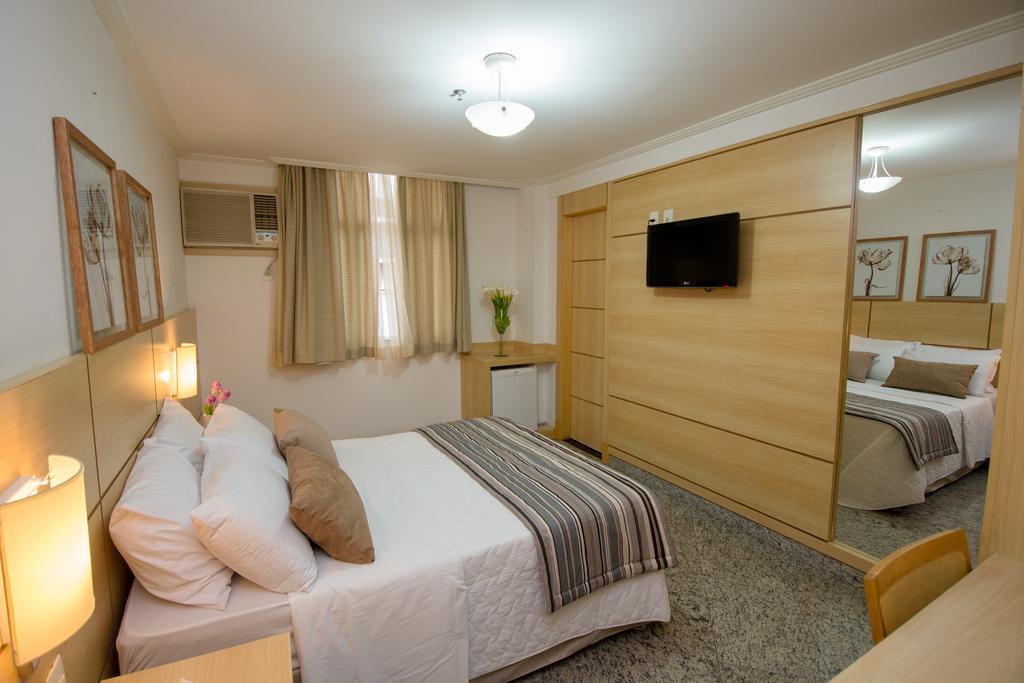 Quarto Duplo Standard