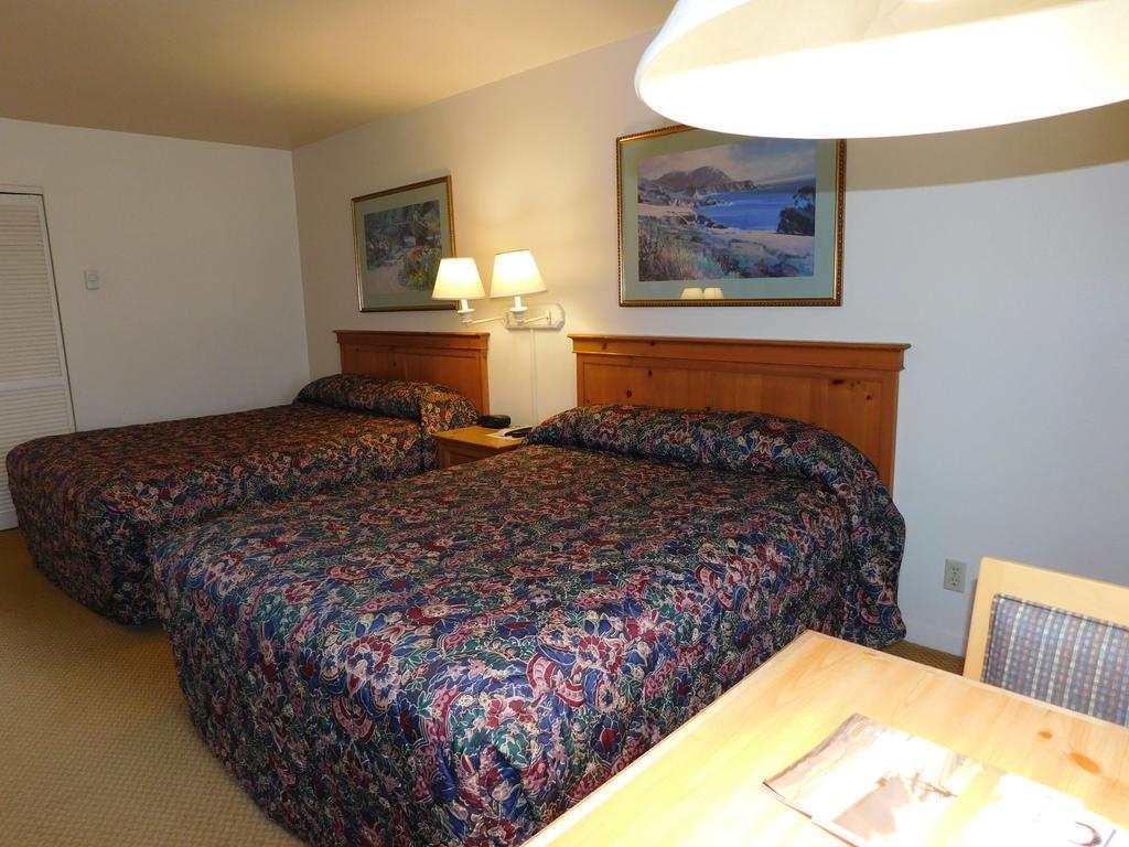 Queen Room Two Queen Beds