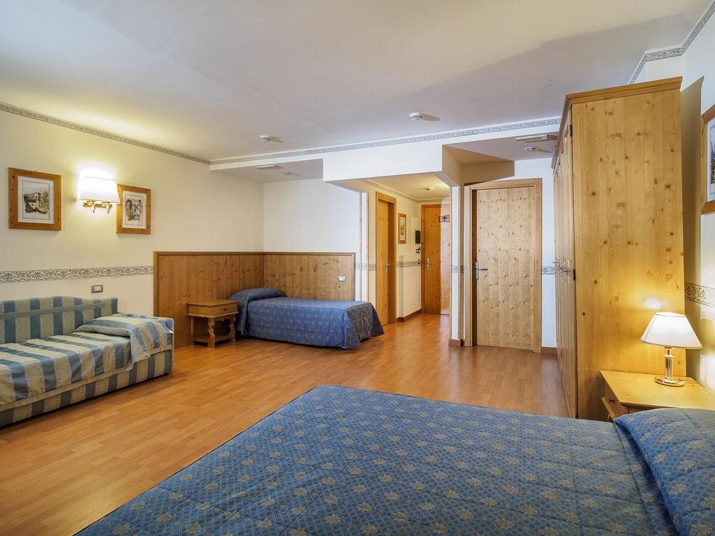 Quadruple Room,775330957:JPEG