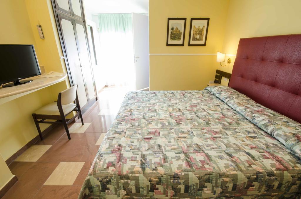 Double Room Sea View