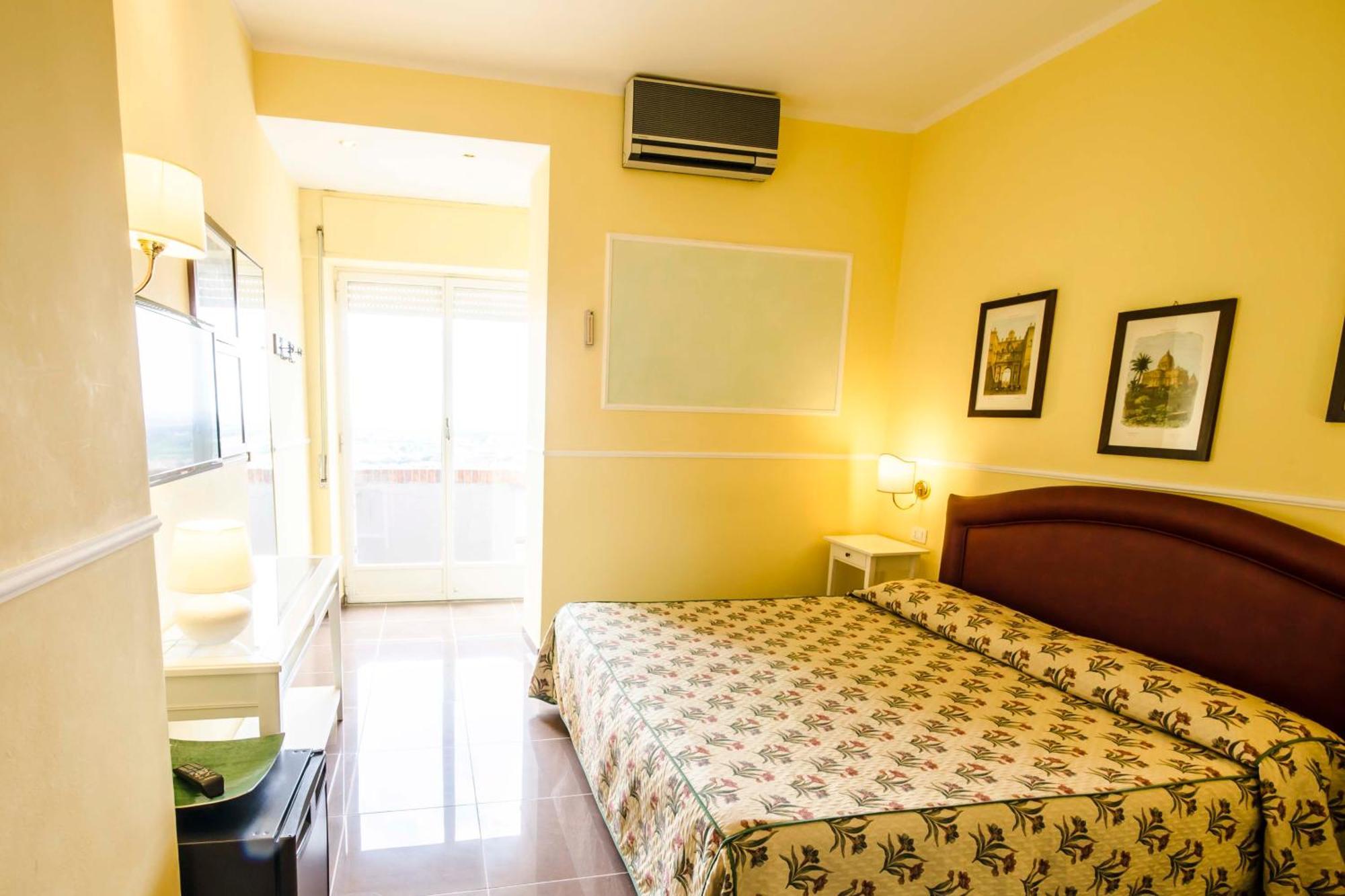 Double Room Balcony Sea View
