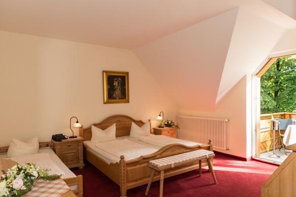 Dreibettzimmer
