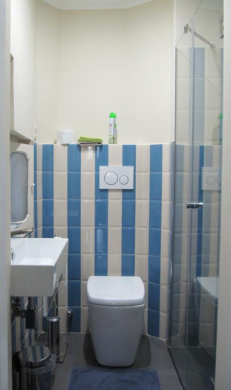 Double Room Private External Bathroom