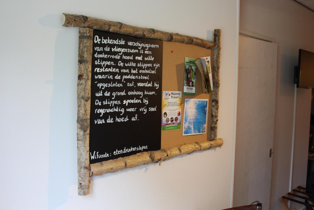 Family Room,1182066586:JPEG