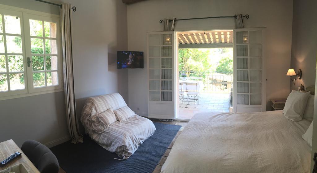 Double Room Shower