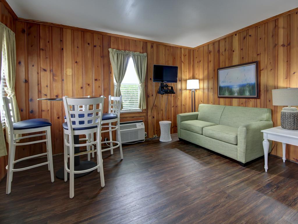 One Bedroom Cottage