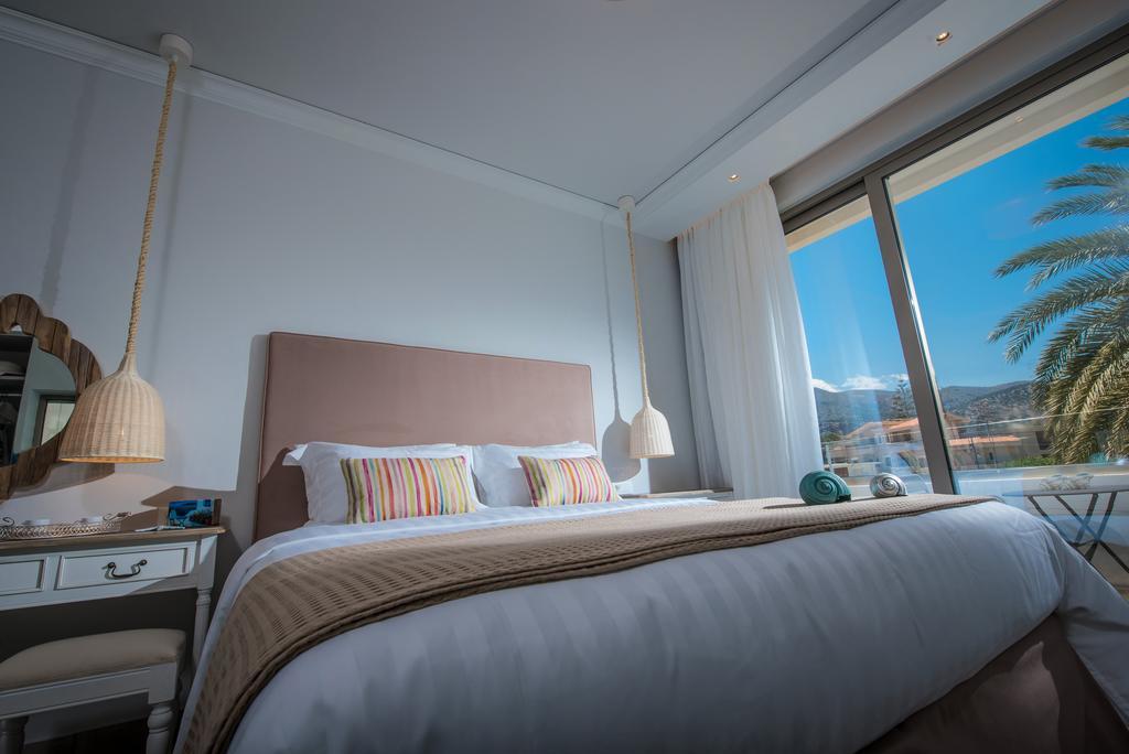 Deluxe Double Room Side Sea View Annex