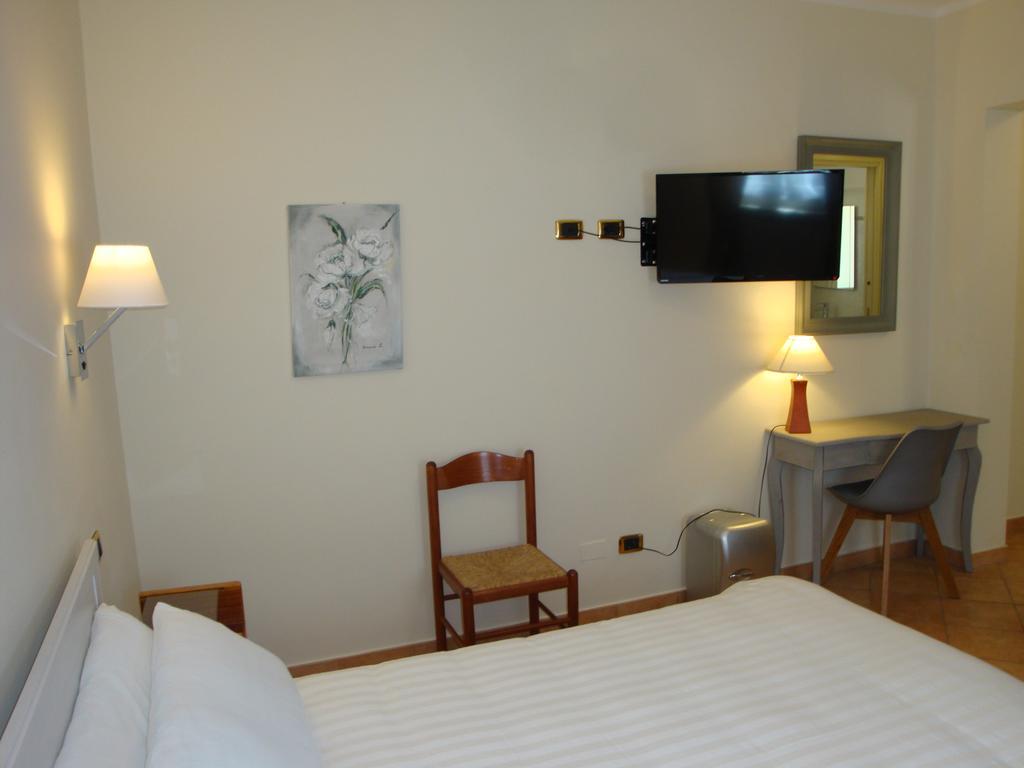 Double Room Private Bathroom