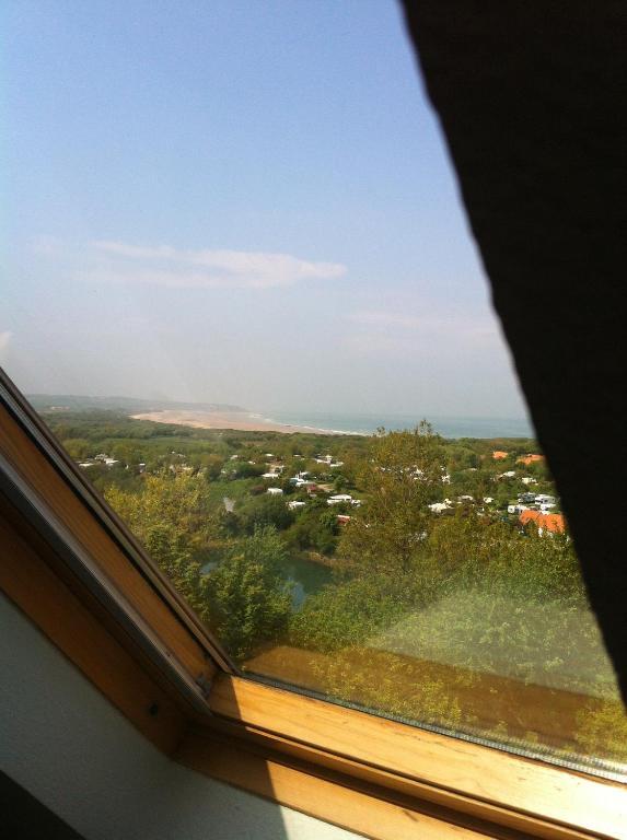 Chambre Double - Vue Latérale sur Mer