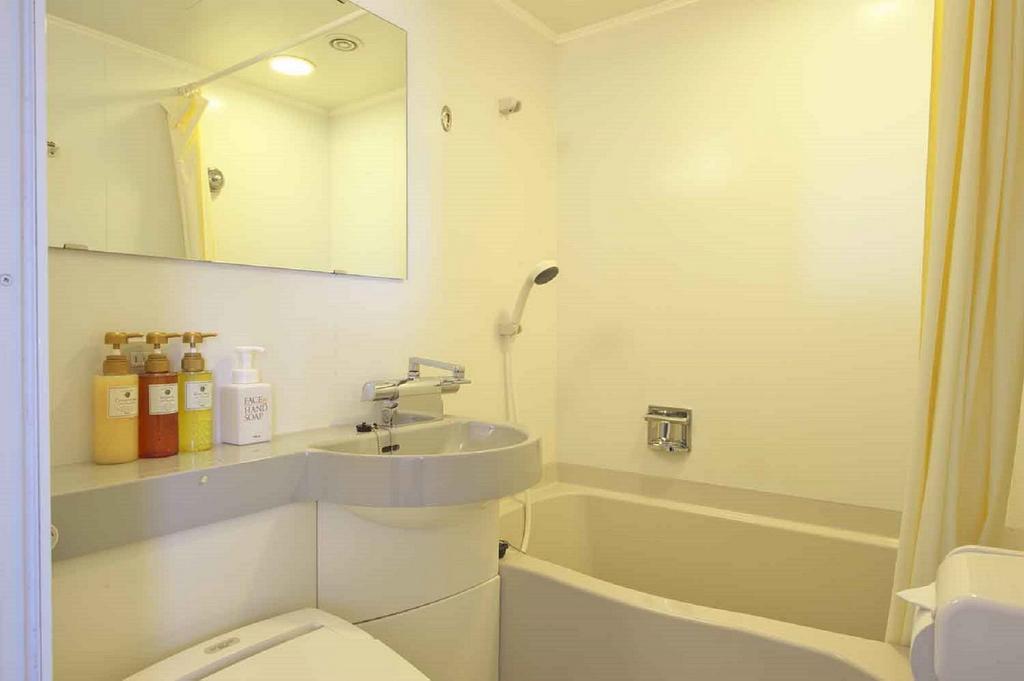 Standard Single Room Non-Smoking