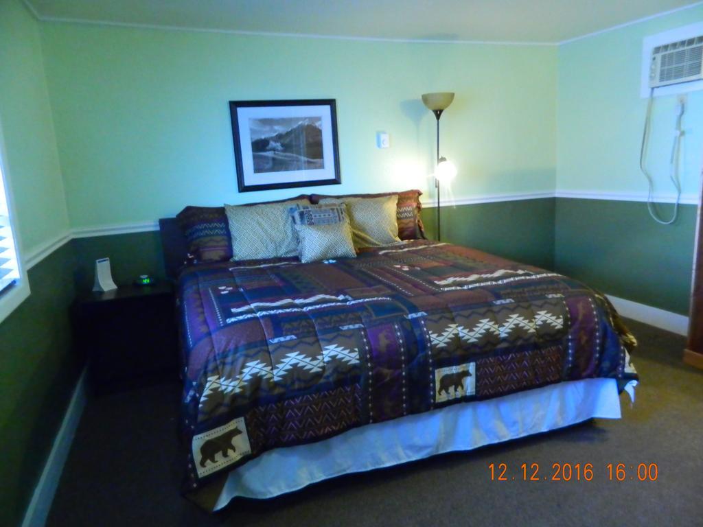 Deluxe King Room,654343380:JPEG