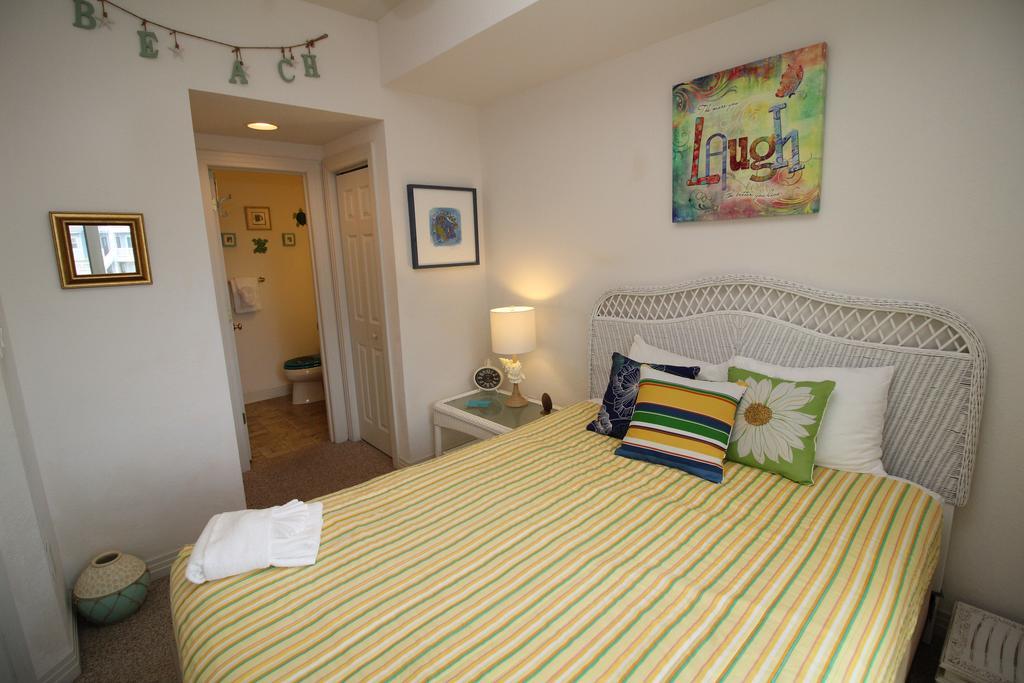 Deluxe Three-Bedroom Apartment