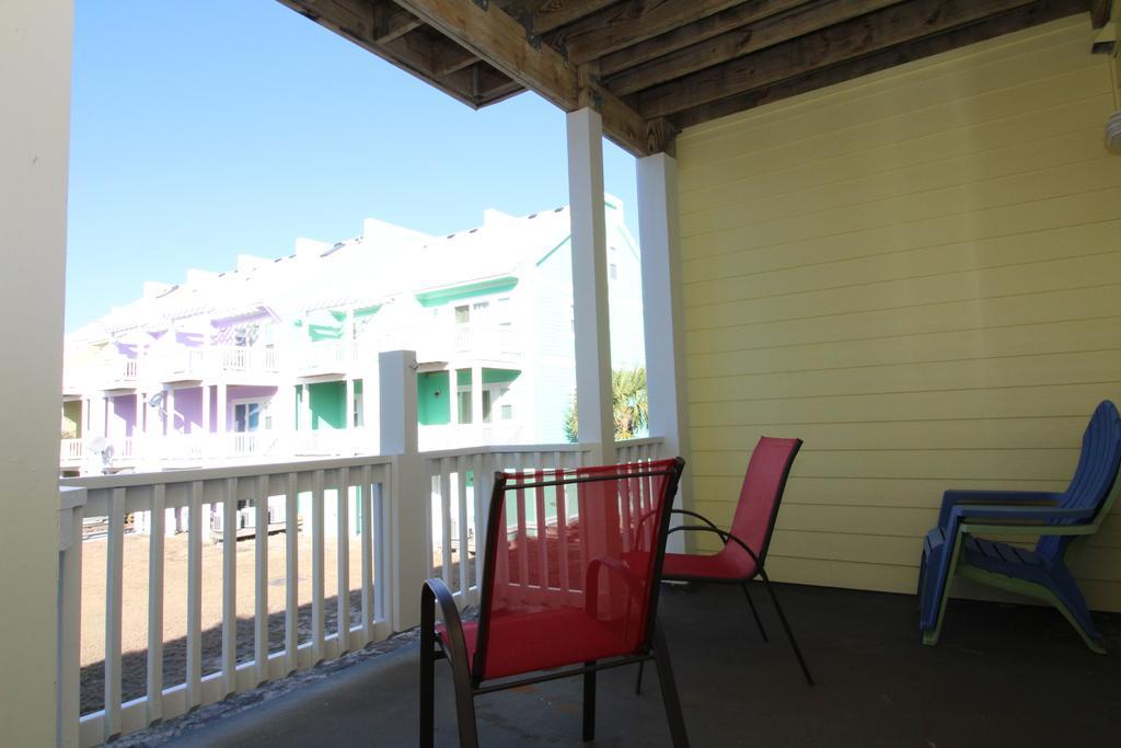 Deluxe Two-Bedroom Apartment