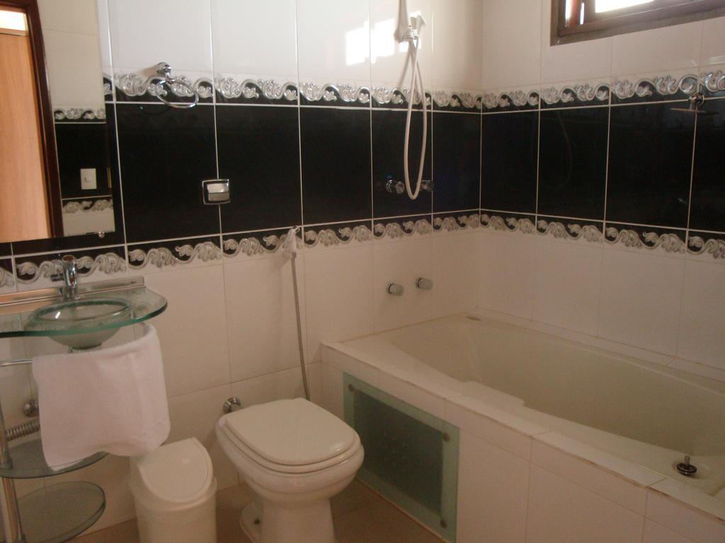 Queen Room Spa Bath