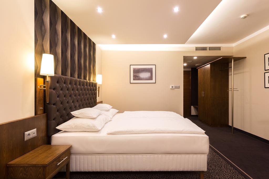 Premium Twin Room