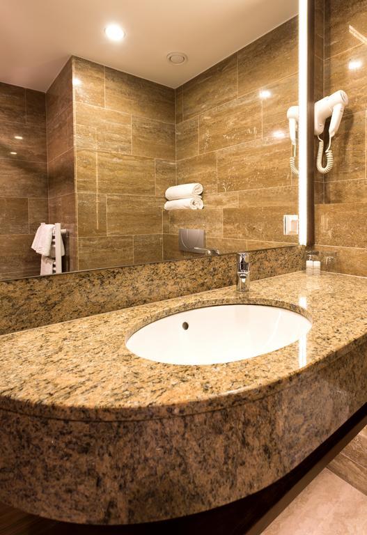 Premium Twin Room