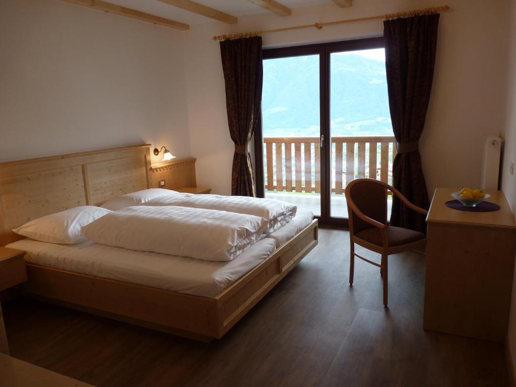 One Bedroom Apartment