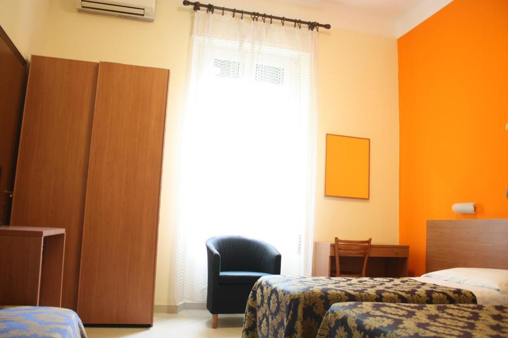 Triple Room,37726747:JPEG