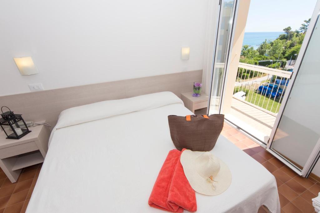 Double Room Garden View