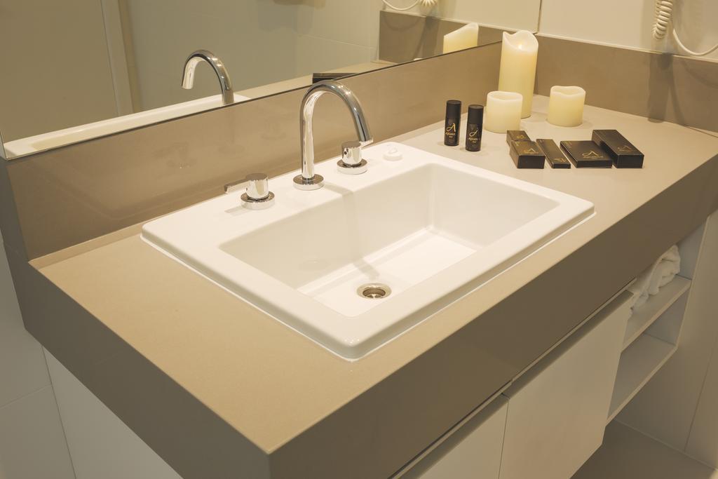 Luxury Suite Spa Bath