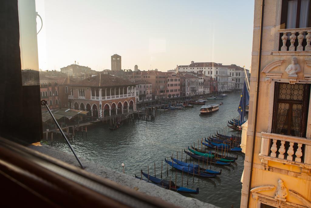 Superior Double Room Grand Canal View