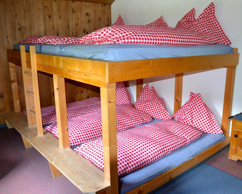 Letto Singolo in Dormitorio