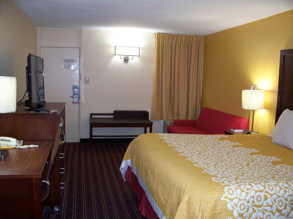 King Room Non-Smoking