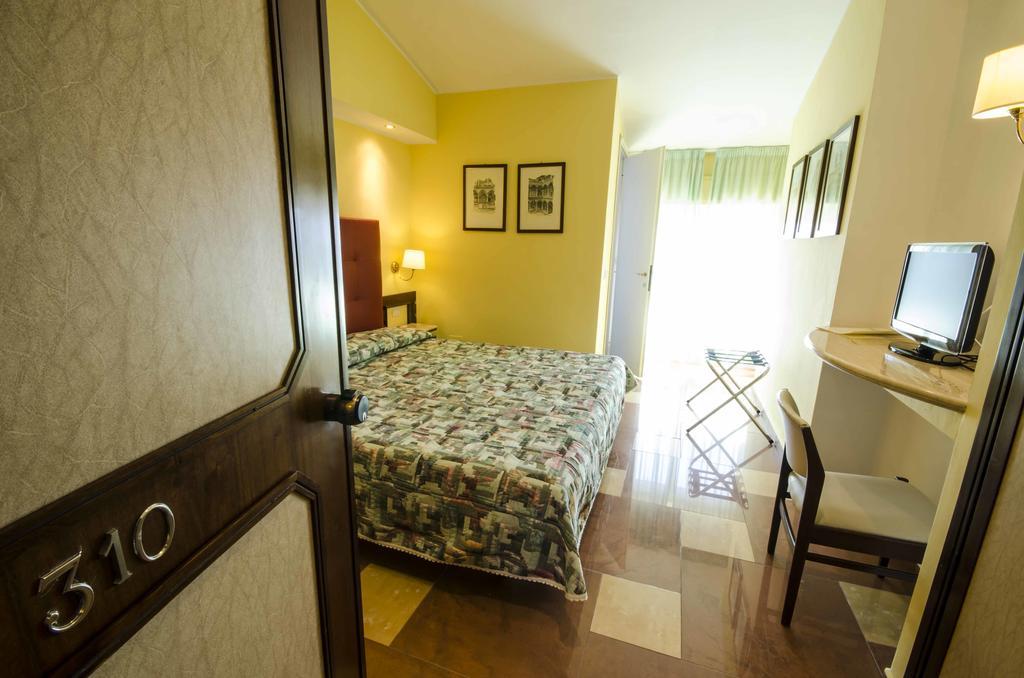 Double Room Sea View